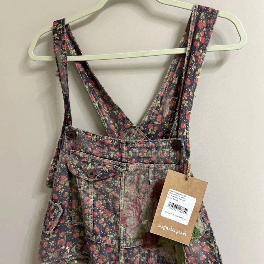 Magnolia Pearl Vintage Benjamin wide leg Floral Overalls (item C004) - Picture 4 of 7